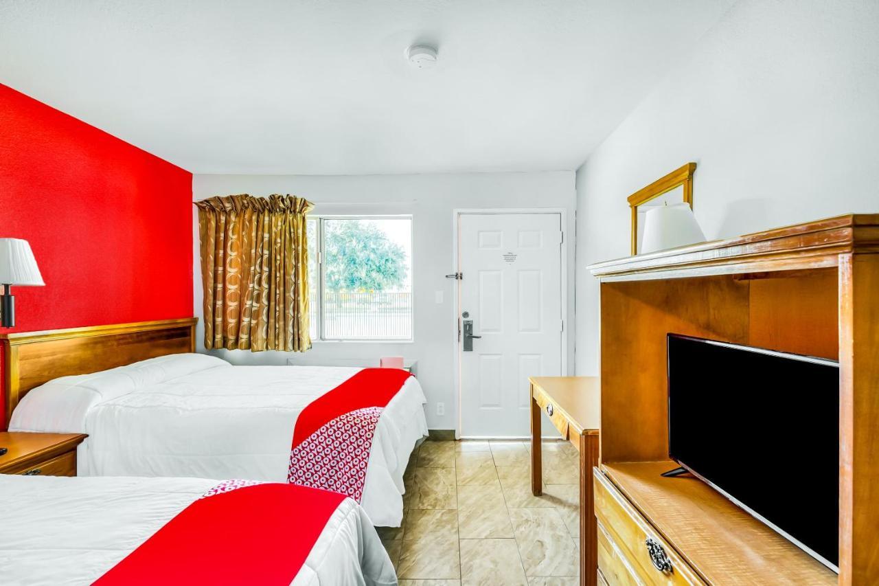 Oyo Hotel Houston Southwest I-69 Eksteriør bilde